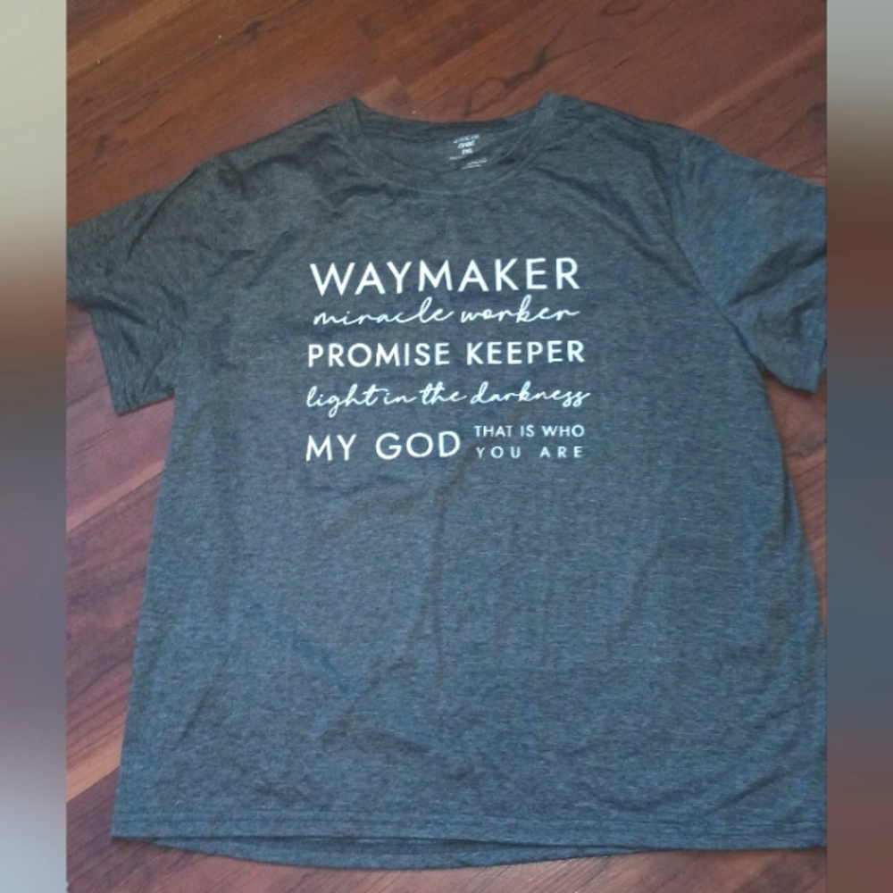 New! Grey women's Waymaker praise tshirt Sz 2x